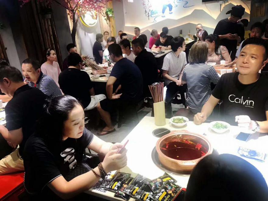 91视频污免费看店串串2.jpg