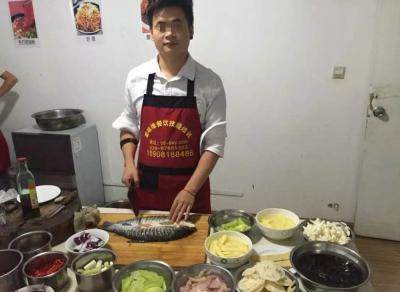  91视频污免费看現場製作烤魚技術