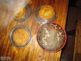 肥腸粉配鍋魁，川味小吃的最佳拍檔，吃過的人都說好
