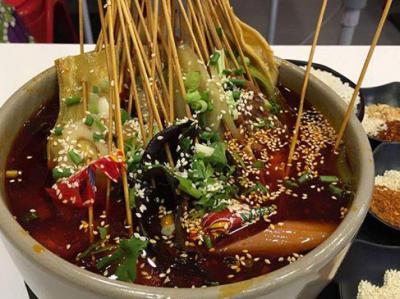 冷鍋串串91视频安全网站機構哪家味道好？91视频污版软件下载味道正宗現涮現食