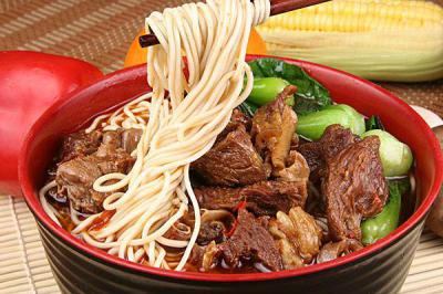  四川牛肉麵食練習學校哪家好？1對1手把手的教學形式