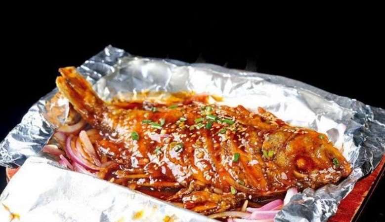 學萬州烤魚學費一般多少？成都正宗萬州烤魚